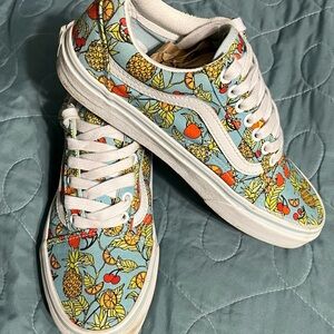 Vans Women's Pineapple & Fruit Print Low-Top Sneakers - Light Blue/White